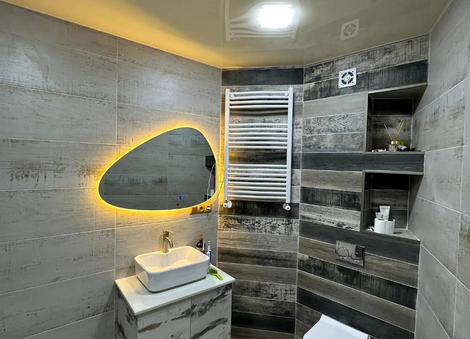 Vox Batumi Suite