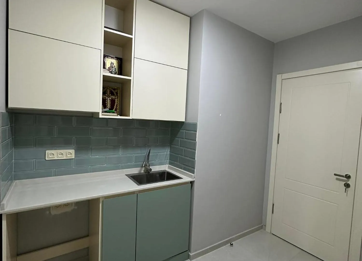 Vox Batumi Suite